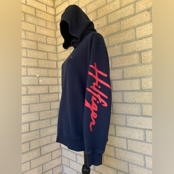 Tommy Hilfiger Soft Classic Navy Blue Hoodie White Red Cursive Logo Sleeve Decal - Picture 4 of 17